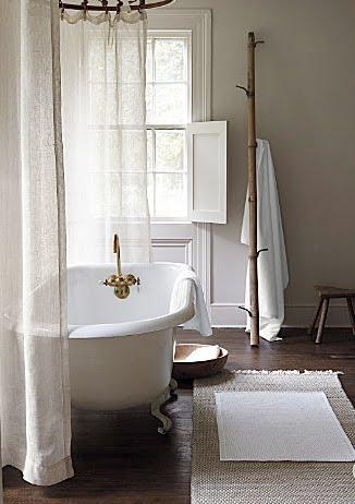 Idee per un bagno total white….total white bathrooms