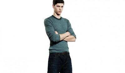 Adam Senn, Enrique Palacios per Dolce & Gabbana’s p/e 2013 Knitwear