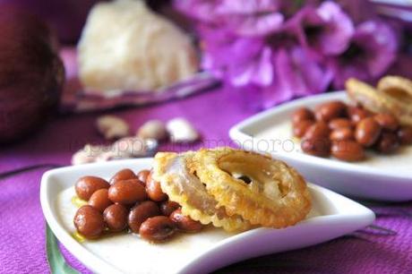 Fagioli al vapore con mousse di parmigiano e cipolla croccante