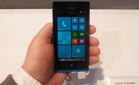 Huawei Ascend W1: Windows Phone 8, SoC Dual Core a 193€