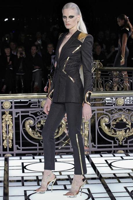 Paris Haute Couture - Versace...Couture o trash?