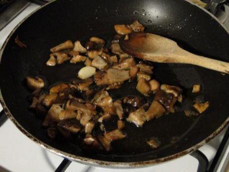 Tagliata di filetto ai funghi e parmigiano