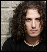 Pacy D'Amore debutta con una cover di Tenco