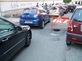 Ultima notizia! A Reggio Calabria le strade sono dissestate!