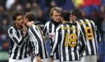Serie Genoa-Juventus 0-2. punti d'oro bianconeri!!