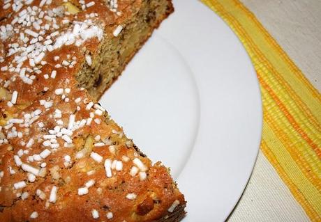 TORTA DI MELE CON NOCCIOLE E CIOCCOLATO