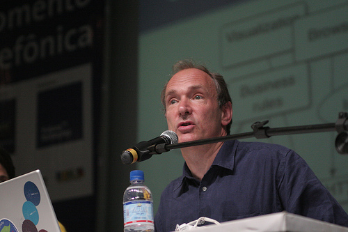 Rete sotto assedio: Tim Berners-Lee a tutto campo contro i nemici del web
