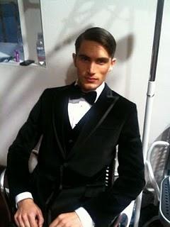 Dolce & Gabbana Winter Collection Catalog 2011 (Backstage Shooting)