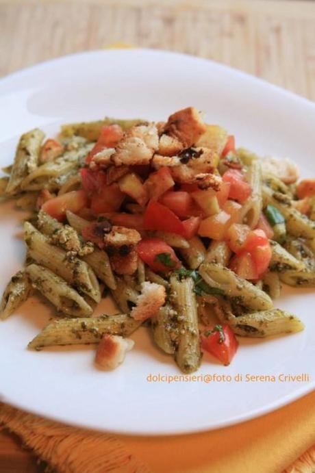 PENNETTE… BRUSCHETTE AL PESTO di Dolcipensieri