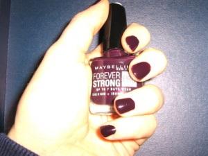 Maybelline Forever Strong Pro Nail Polish-Cassis extréme