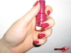 Smalto Essence Colour & Go Plum Perfect nr.28