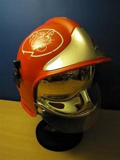 Il casco italiano CGF Gallet F1S della squadra corse CEA