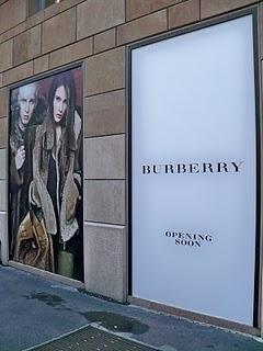 Burberry Brit a Milano / Burberry Brit in Milan