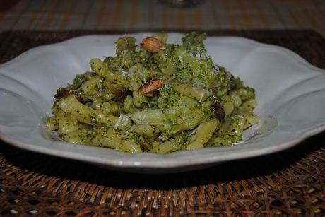 Casarecce con broccoli e pistacchi