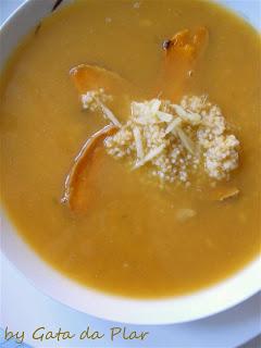 BRODO DI ZUCCA CON MIGLIO E ZENZERO