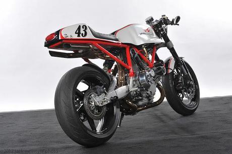 Ducati 1000 by Moto Brilliance