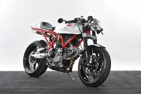 Ducati 1000 by Moto Brilliance