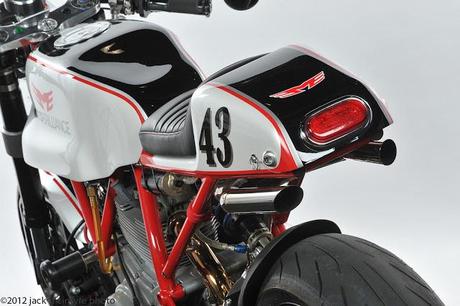 Ducati 1000 by Moto Brilliance