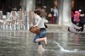 Acqua alta a Venezia Toccati i 104 centimetri sopra la media mare 