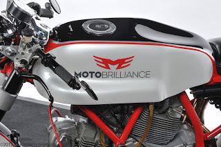 Ducati 1000  Moto Brilliance