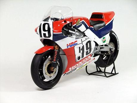 Honda NSR 500 F.Spencer Daytona 1984 by Modulo (Tamiya)