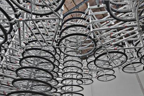 760-biciclette-arte-esposizione-ali-weiwei-07-terapixel.jpg