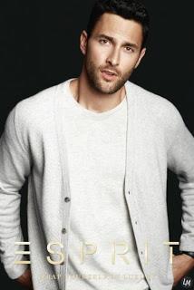 Noah Mills per Esprit adv Campaign