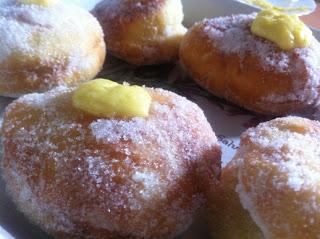 Bomboloni