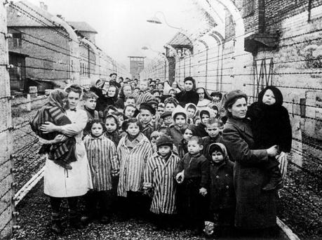Auschwitz:ex prigioniero A-5491.....ricorda