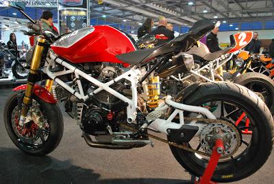 Light, fast, Radical