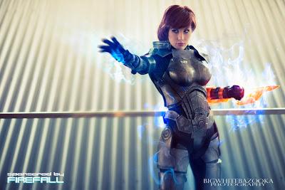 [Cosplay] Fem-Shepard