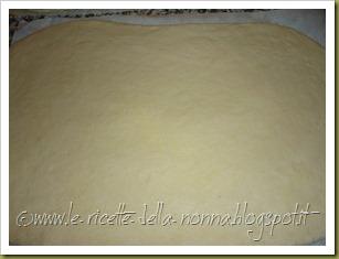 Pizza con farina semintegrale al prosciutto cotto e mozzarella (8)