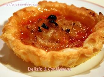 Mini quiche con cenfettura di peperoni rossi, cipolle e ginger