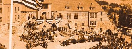 Shining, l'Overlook hotel, il Timberline Lodge e l'Ahwahnee hotel