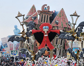 CARNEVALE 2013 ... VIAREGGIO ...  140 ANNI DI CARNEVALE ...