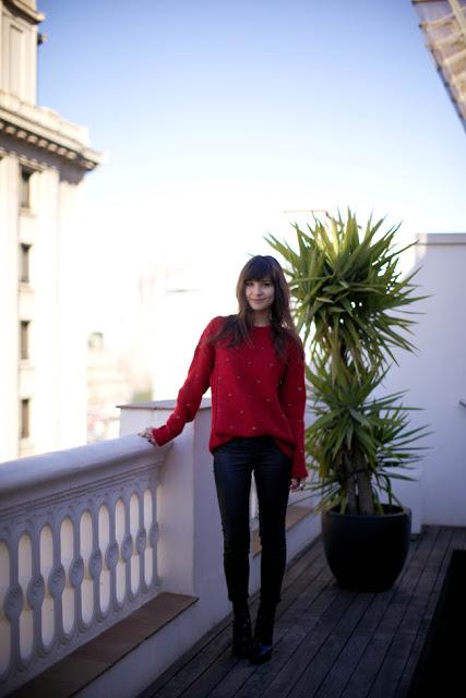 FASHION LOW COST: Red and Black Leather!