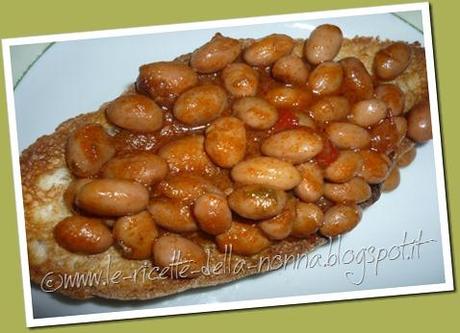 Crostone di pane tostato con fagioli piccanti (9)