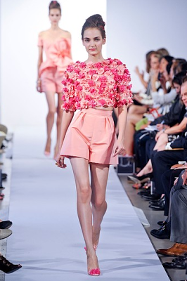 Oscar de la Renta spring 2013: ed è subito amore.