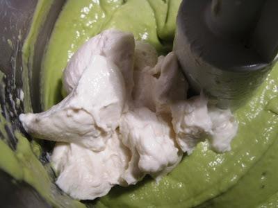 Mousse all'avocado e tonno