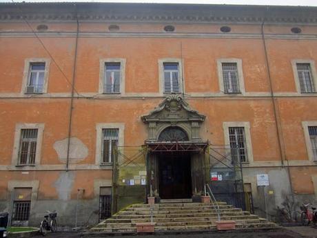 L'ingresso all'ex Collegio dei Gesuiti