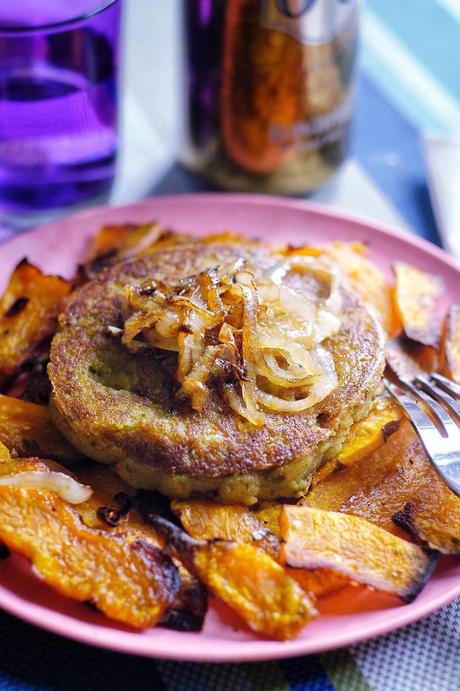 Ha,burger di lenticchie con chips di zucca al forno