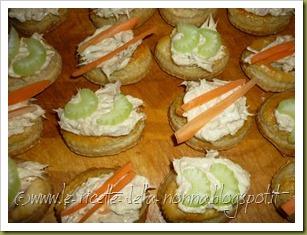 Vol-au-vent con salsa tonnata e verdurine (10)