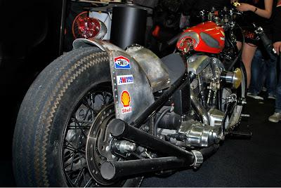 Shovel by Nero Opaco