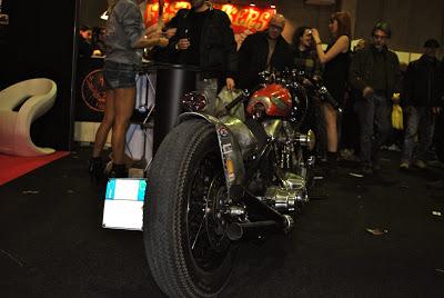 Shovel by Nero Opaco