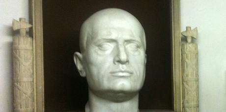 busto-benito-mussolini