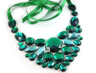 Fashion Trends _ Emerald green, color of the year 2013