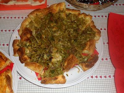 Torta rustica con puntarelle