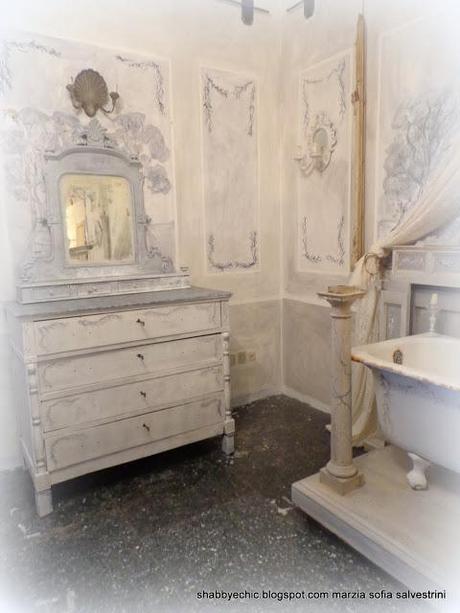 Come trasformare in perfetto Gustaviano il cassettone della Nonna