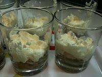 COPPETTE DI TIRAMISU' CON RISO SOFFIATO AL CIOCCOLATO COPPETTE DI TIRAMISU' CON RISO SOFFIATO AL CIOCCOLATO