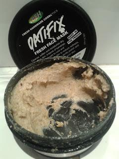 Review: Lush Oatifix aka L'Avena poco Poetica